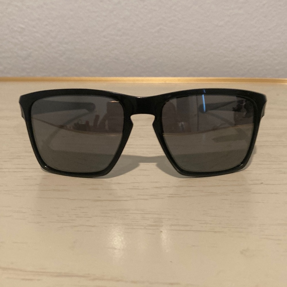 OAKLEY MEN’S SUNGLASSES
